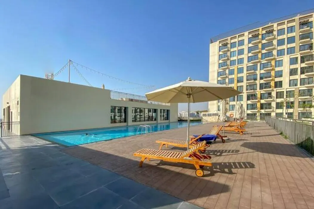 Modern 1-Bed Apartment With City Views Near Town Square Dubai United Arab Emirates