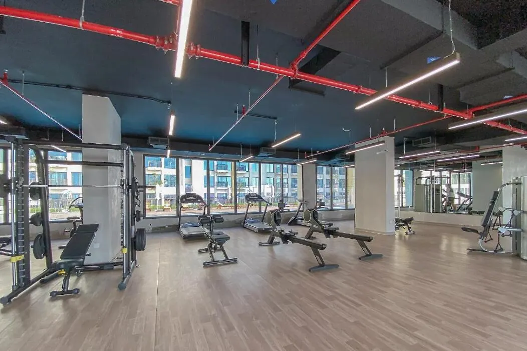 Modern 1-Bed Apartment With City Views Near Town Square Dubai